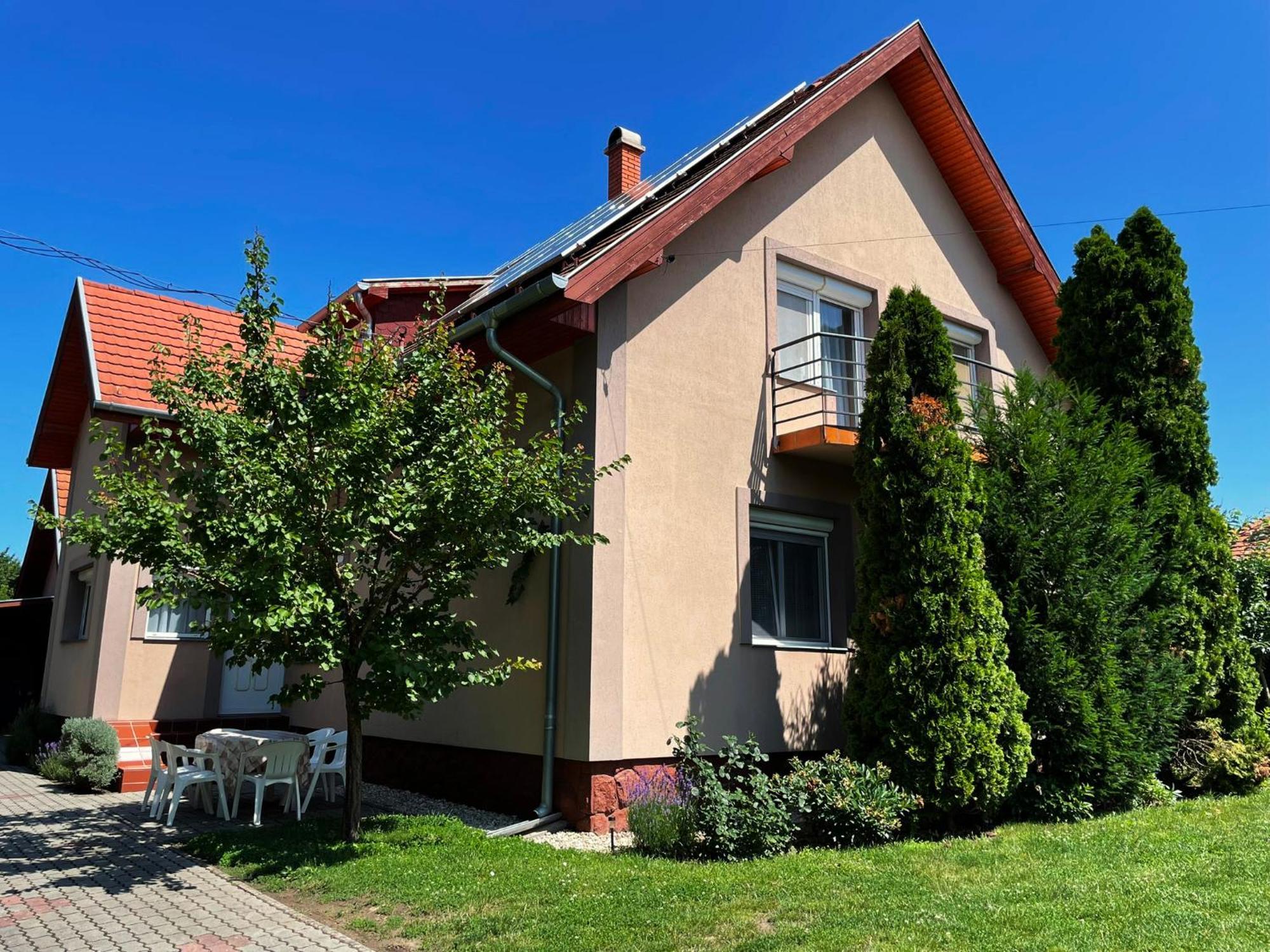 Lavender Apartment Siófok Esterno foto