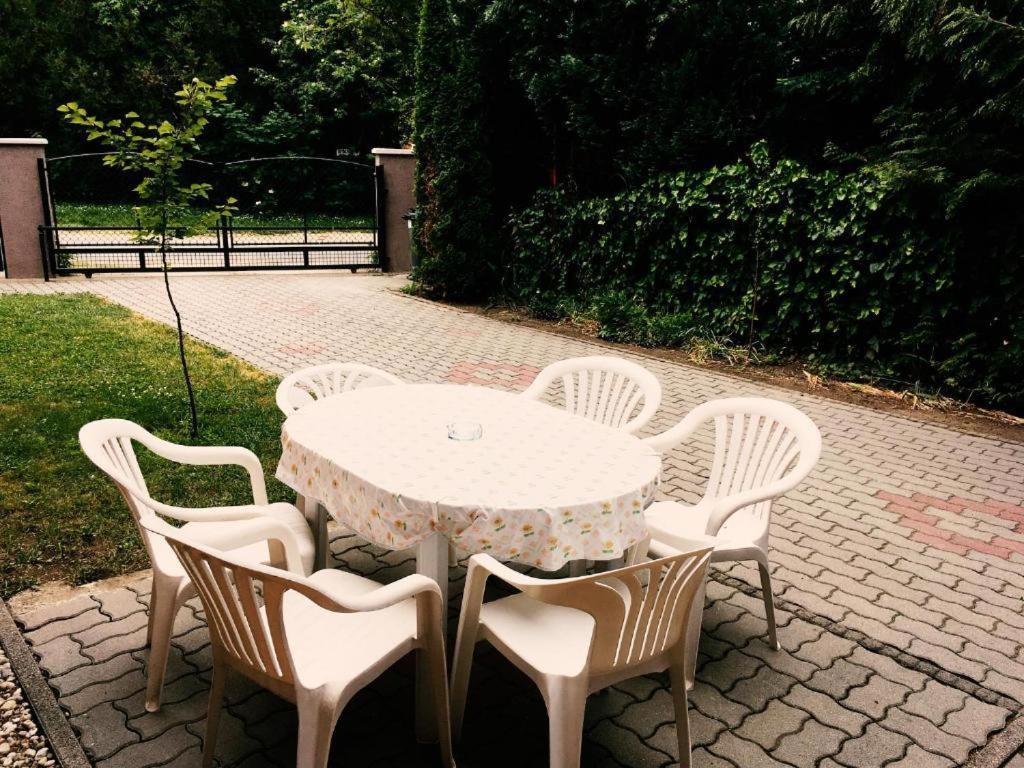 Lavender Apartment Siófok Esterno foto